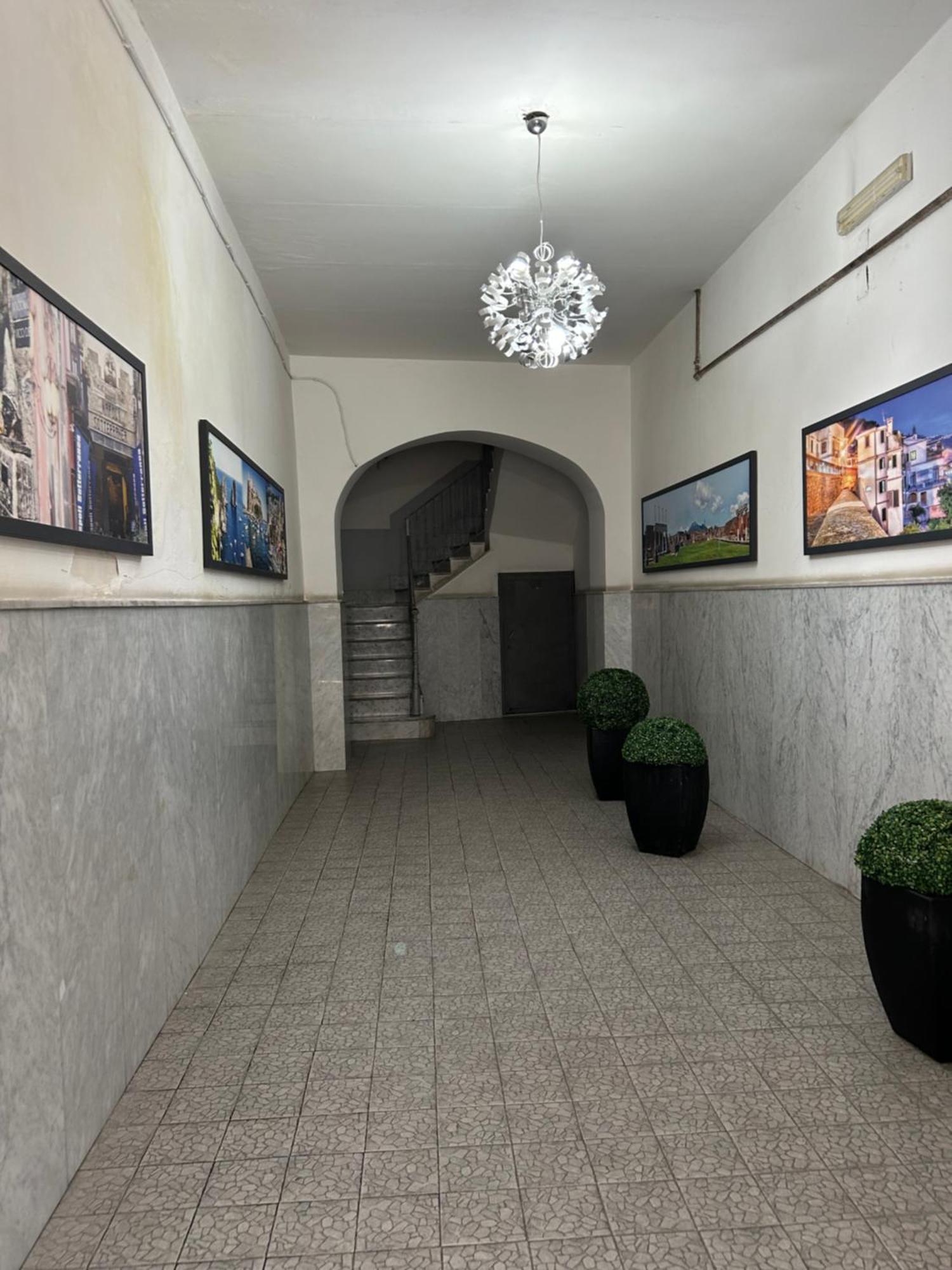 La Julienne Ac Napoli Bagian luar foto